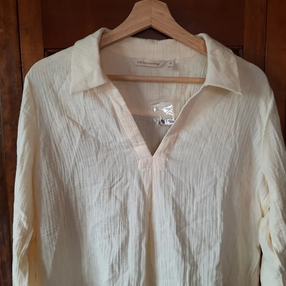 NWOT Soft Surroundings 100% cotton pale yellow v-neck long sleeve tunic blouse - Picture 2 of 12